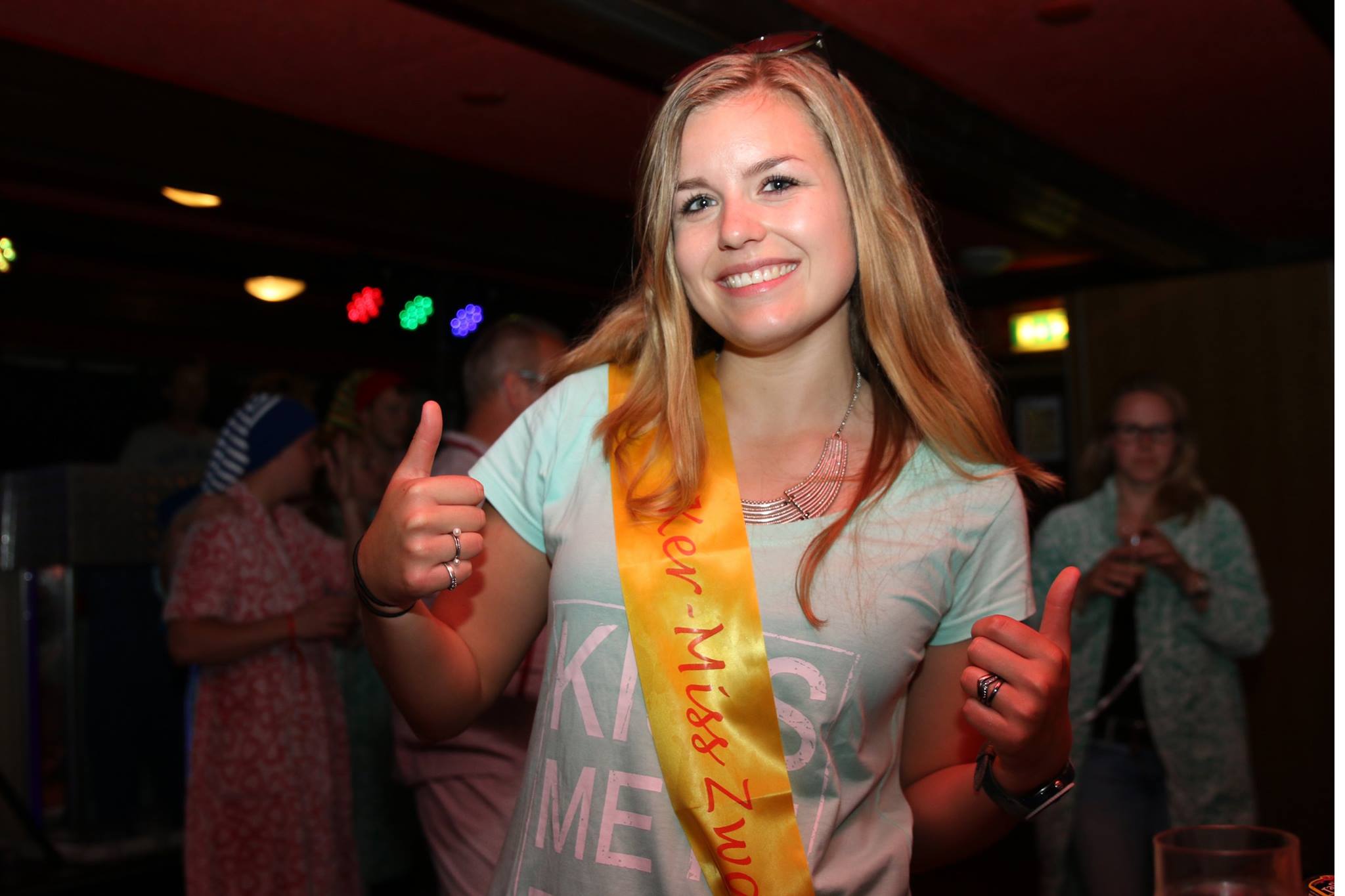 Melissa Bakker verkozen tot Miss Ker-miss 2015